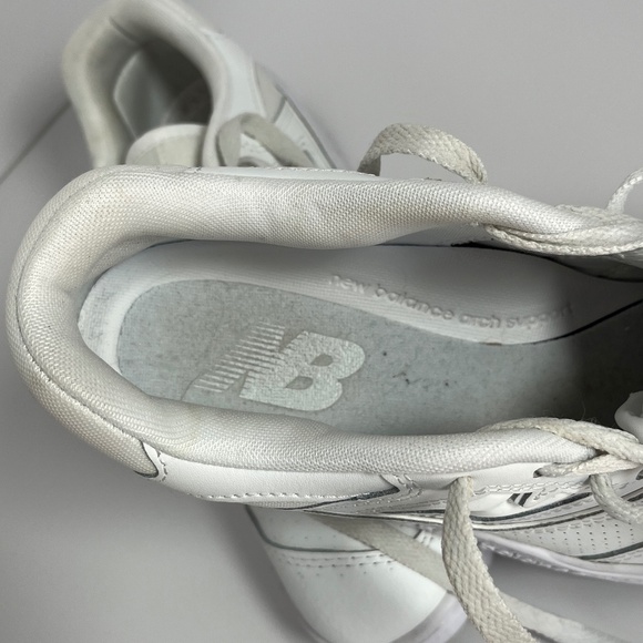 New Balance 550 Triple White sneakers - Picture 8 of 11